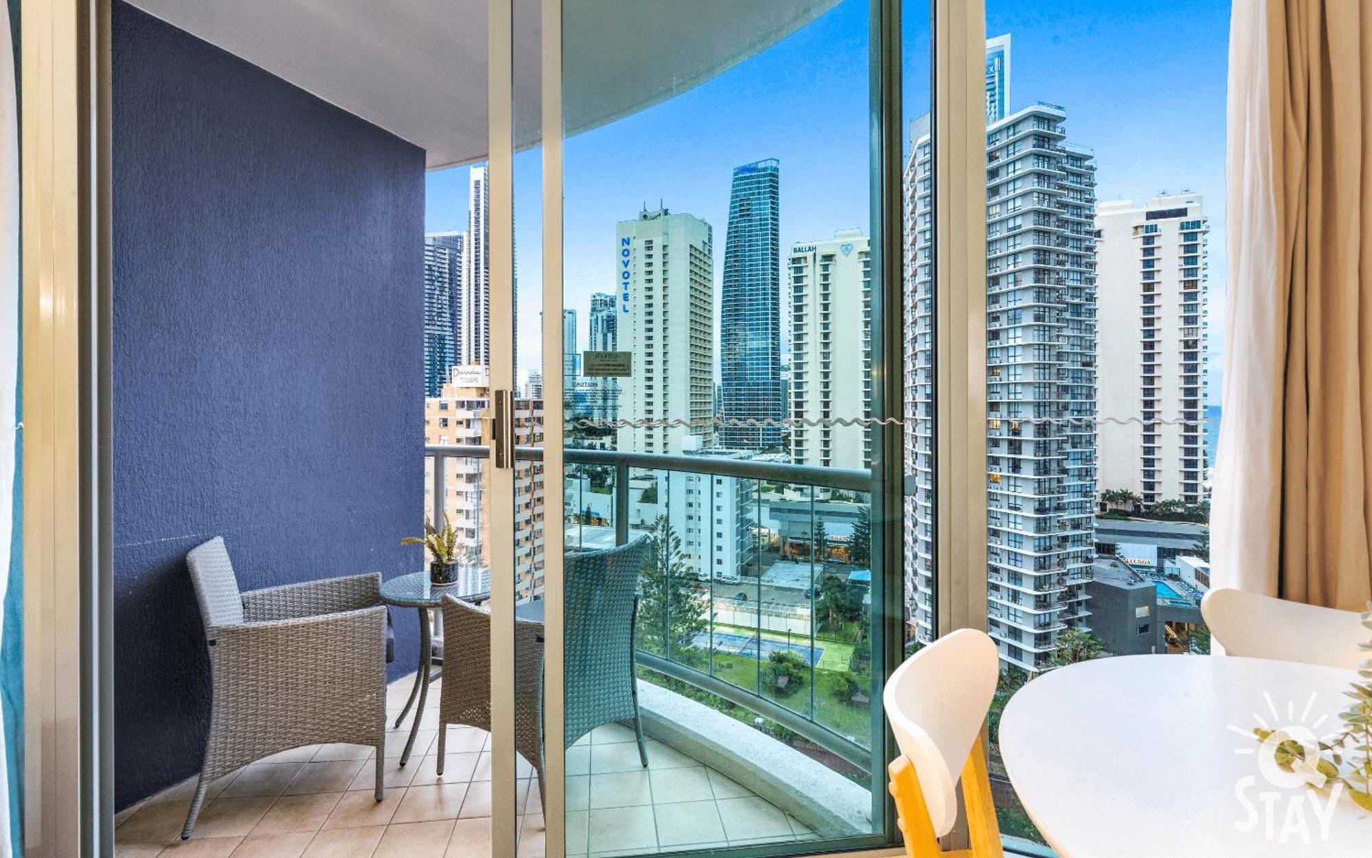 Legends Apartments - Qstay غولد كوست المظهر الخارجي الصورة